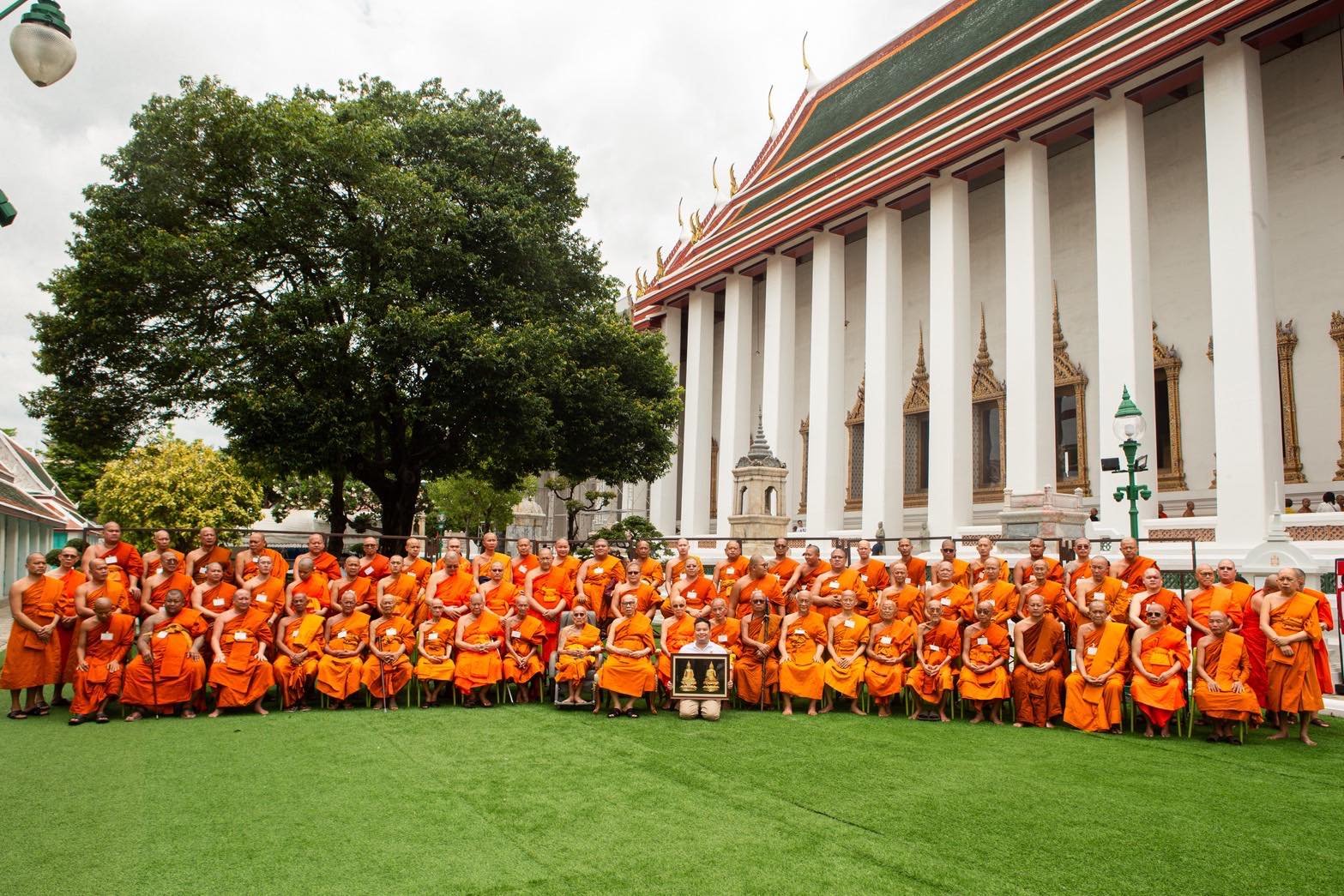พระกริ่งไพรีพินาศ ๖๘ จัดสร้างโดย มูลนิธิสมเด็จพระญาณสังวรสมเด็จพระสังฆราชวัดบวรนิเวศวิหาร