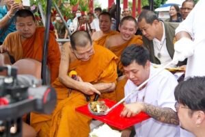 ท้าวสหัมบดีพรหม รุ่น “พระพรหมประทรัพย์ ๑๐๐ ล้าน