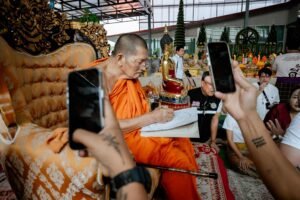 พระปิดตารุ่น “ยอดเศรษฐี” ประเทศลาว (ຮຸ່ນຍອດເສດຖີ)