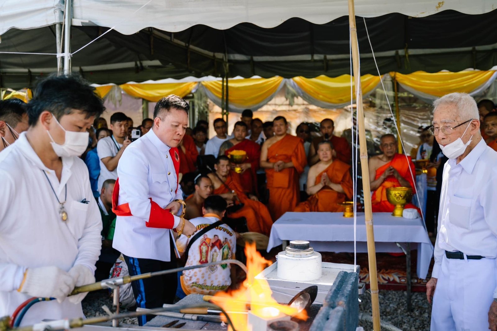 พระกริ่งบารมีสิริจันโท รุ่นรวย ๓ โลกธาตุ
