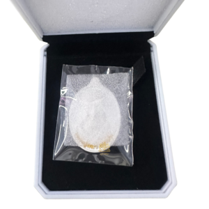 วัตถุมงคลรุ่น “ปลดหนี้” หลวงปู่ ศิลา สิริจันโท เนื้อเงินชื่อทองคำ